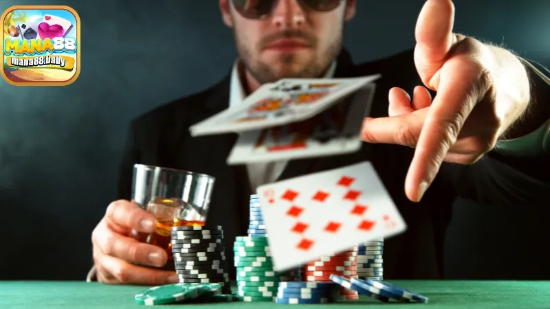 Kiểm soát tâm lý khi chơi Poker giúp người chơi đưa ra quyết định chính xác